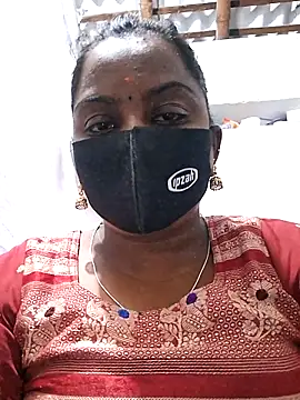 Snapshot of Tamil_Hot_Sindhu chatting on October 7, 8:28 pm Tamil Hot Sindhu online show from October 7, 8:28 pm