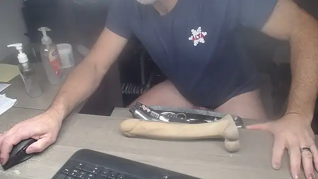 sackstor online show from November 17, 9:09 pm