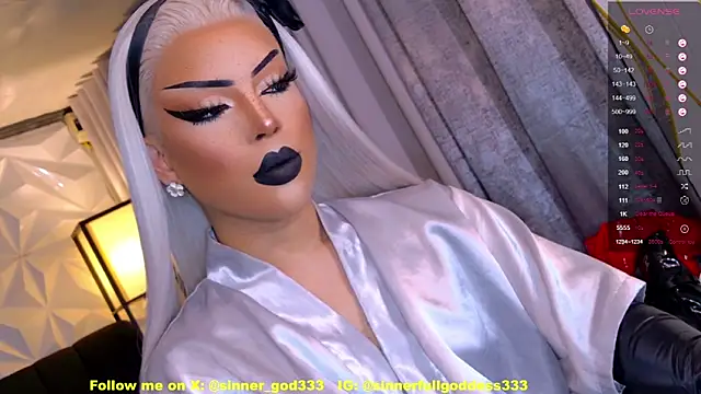 CherryHarper online show from April 12, 11:15 am