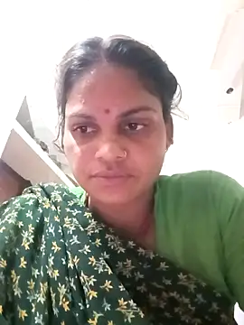 Snapshot of SHMA-77 chatting on November 3, 3:46 pm SHMA-77 online show from November 3, 3:46 pm