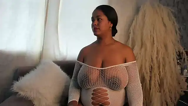 Snapshot of MelissaSam_ chatting on April 18, 9:04 pm MelissaSam online show from April 18, 9:04 pm