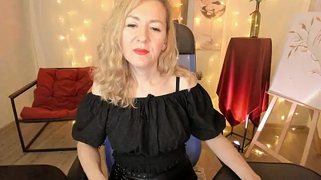 DonnaSmitth online show from February 3, 2:53 am