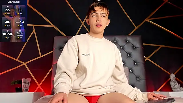 Lian Miller1  online show from December 5, 12:25 pm