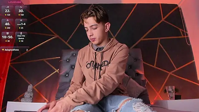 Lian Miller1  online show from February 19, 12:34 pm