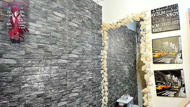 Snapshot of valery__star chatting on November 13, 1:10 pm valery star online show from November 13, 1:10 pm