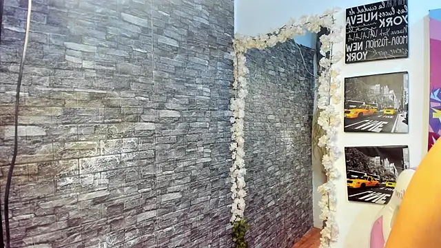 Snapshot of valery__star chatting on November 14, 12:37 pm valery star online show from November 14, 12:37 pm