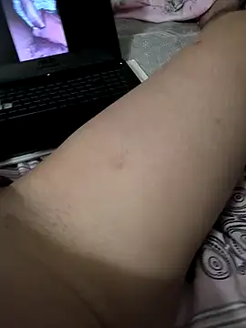 Snapshot of Eggor-20 chatting on January 6, 1:09 am Eggor-20 online show from January 6, 1:09 am