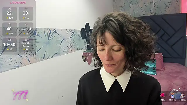 Valery More   online show from March 3, 3:07 pm