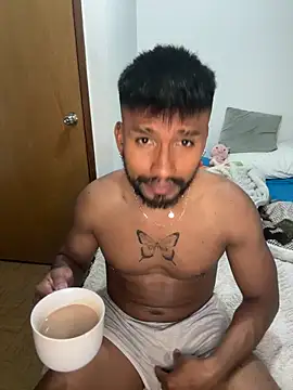 Taylormaccurdy  online show from September 28, 4:07 am