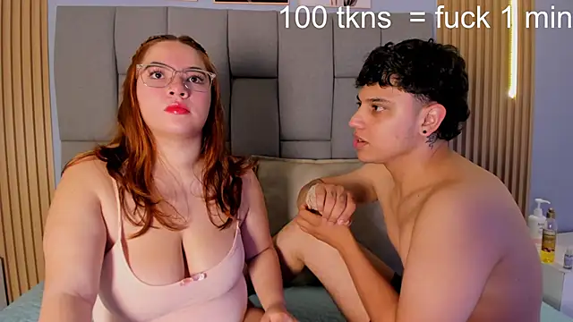 Snapshot of Kandyfrees_ chatting on October 21, 11:33 am Kandyfrees online show from October 21, 11:33 am