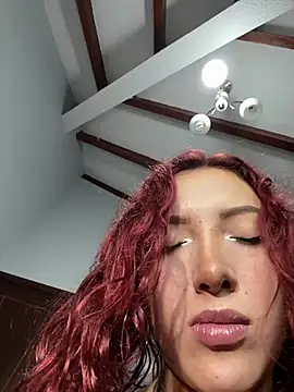 SelenaRouge1 online show from January 15, 4:06 am