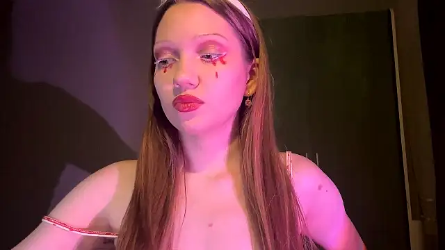 EmiIyKitty online show from October 30, 7:47 pm