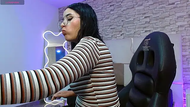 casse tay online show from November 18, 2:39 am