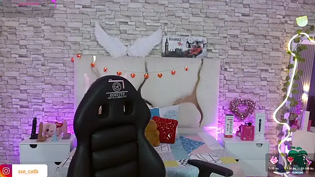 Snapshot of casse_tay chatting on February 8, 3:10 am casse tay online show from February 8, 3:10 am