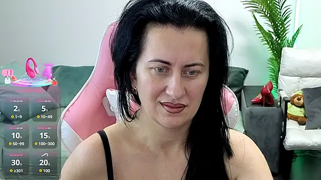 Snapshot of monnica_vibe_ chatting on September 29, 9:52 pm monnica vibe  online show from September 29, 9:52 pm