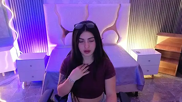 Ixchel tay online show from April 7, 3:40 am