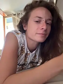 GoldenPussy1329 online show from June 21, 12:52 pm