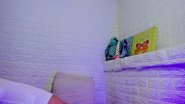 MelanyHarrysHH online show from October 6, 3:04 am