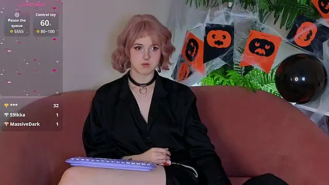 luna son online show from October 20, 3:40 am