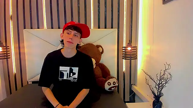 thaigo twink38 online show from June 22, 4:42 am