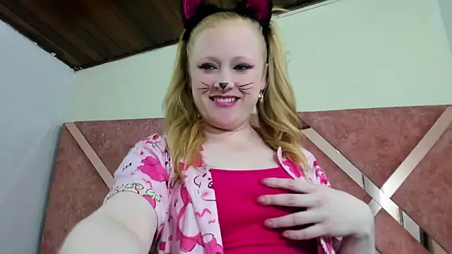 AliceCat 01 online show from November 5, 3:28 am