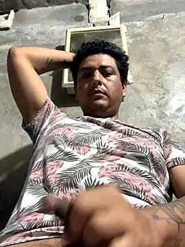 Snapshot of Odayr chatting on October 29, 6:04 am Odayr online show from October 29, 6:04 am