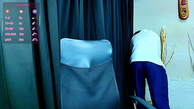 ZackMaye online show from October 11, 3:06 am