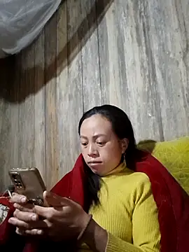 Tuyet xx online show from December 4, 10:40 pm