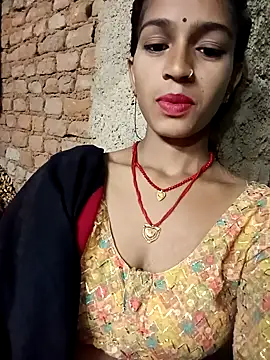 Snapshot of Sali_ji chatting on October 22, 3:01 pm Sali ji online show from October 22, 3:01 pm