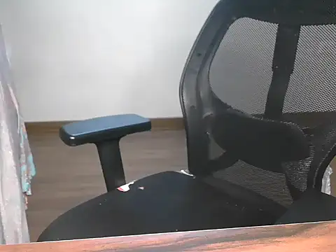 mooonlightbaby online show from December 17, 4:35 pm