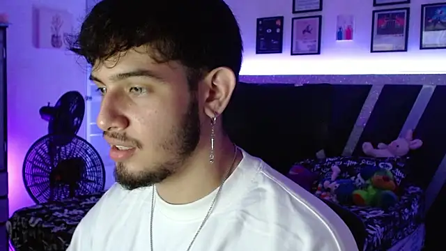 Sebasxxl12 online show from October 4, 10:52 pm