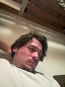 Snapshot of itsthecatchh chatting on October 1, 10:43 am itsthecatchh online show from October 1, 10:43 am