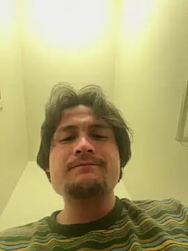 Snapshot of itsthecatchh chatting on October 5, 6:34 am itsthecatchh online show from October 5, 6:34 am