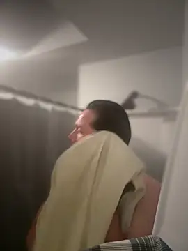 itsthecatchh online show from April 23, 6:25 am