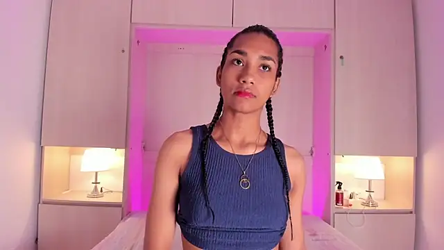 AnahiCollins online show from November 7, 11:32 am