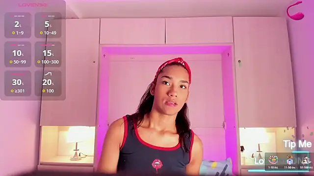 AnahiCollins online show from February 17, 11:29 am