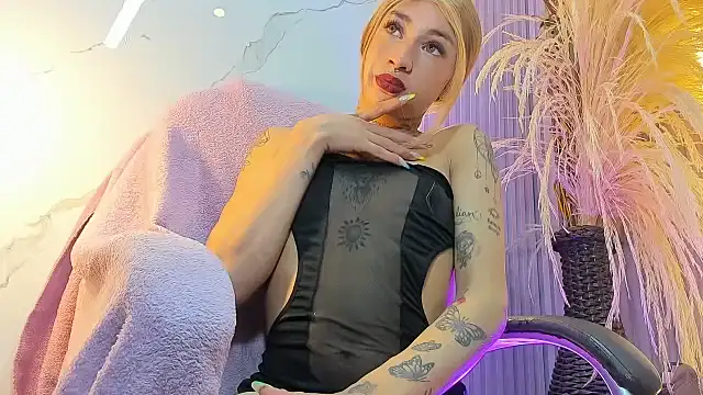 Mila Leon online show from July 12, 4:03 am