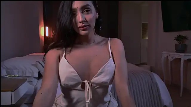 Milana De online show from October 27, 10:36 pm