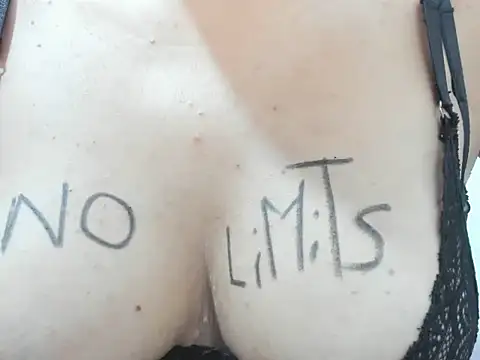 Valentinahot7 online show from December 5, 2:25 pm