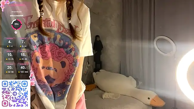 Snapshot of Eva_you_chance chatting on September 29, 1:00 am Eva you chance online show from September 29, 1:00 am