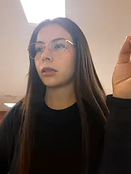 EmmaValencia  online show from November 12, 7:13 pm