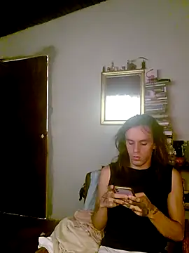 monroedelrey online show from January 10, 5:58 pm