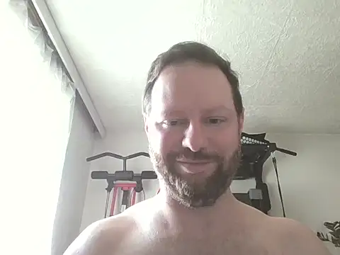 Snapshot of Lukmeister91 chatting on June 14, 7:32 am Lukmeister91 online show from June 14, 7:32 am