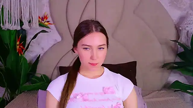 OliviaLay online show from January 14, 2:12 pm