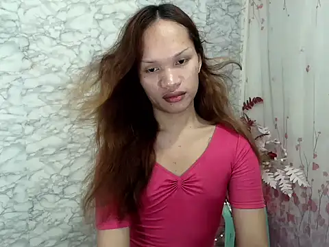 Snapshot of amandareddragon chatting on July 16, 1:44 am amandareddragon online show from July 16, 1:44 am