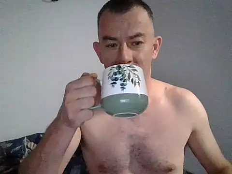 Snapshot of VanBeatPL chatting on October 2, 10:44 am VanBeatPL online show from October 2, 10:44 am