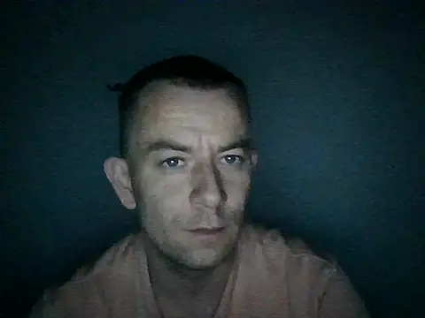 Snapshot of VanBeatPL chatting on October 3, 5:32 pm VanBeatPL online show from October 3, 5:32 pm