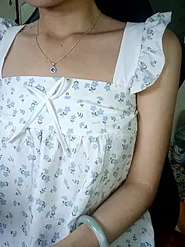 BiCute688 online show from January 13, 2:39 am