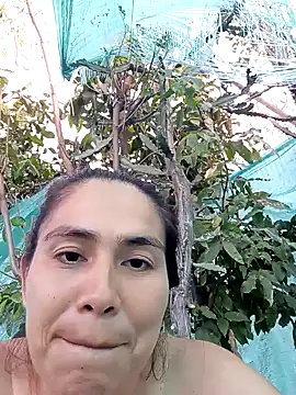 Snapshot of single-mother-indecent- chatting on October 17, 11:35 am single-mother-indecent- online show from October 17, 11:35 am