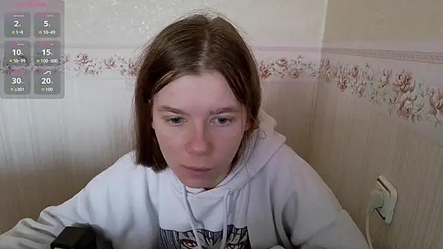 0nlyLola online show from November 4, 8:24 am